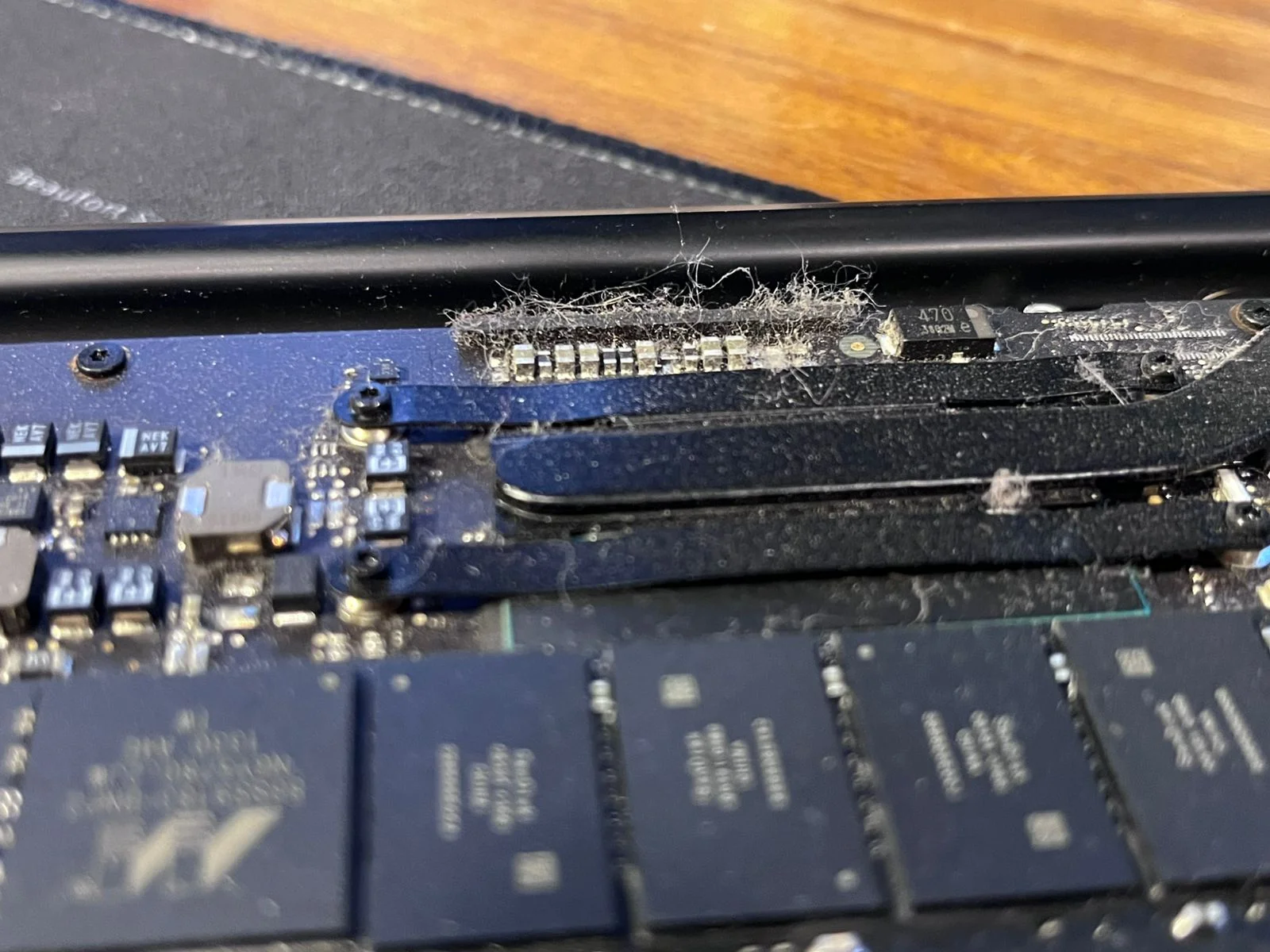 Apple 2